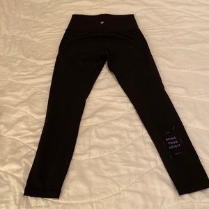 Lululemon x Peloton sz 6 Wunder under leggings